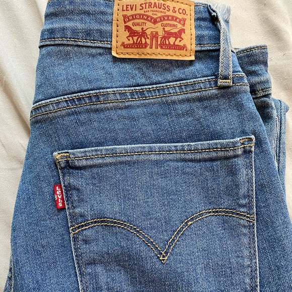 Levi jeans - Picture 3 of 3